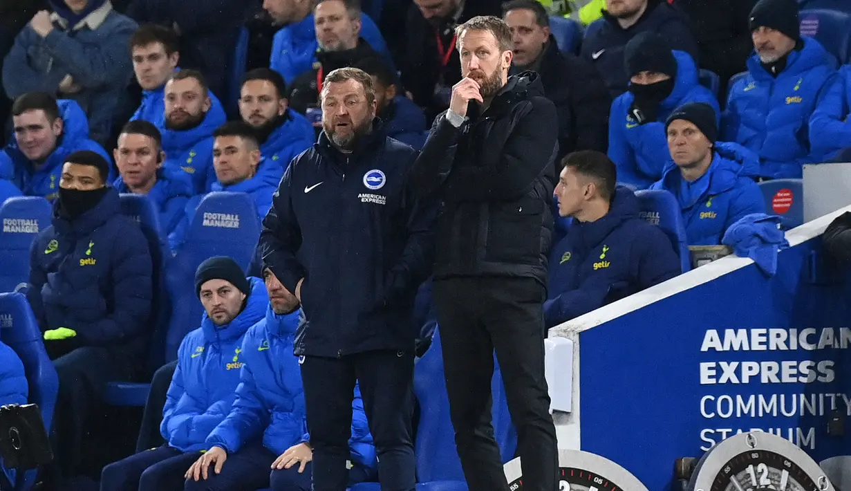 Sementara itu, Brighton kembali mencatatkan rekor buruk. Anak asuh Graham Potter secara berturut-turut mengalama tujuh kali kekalahan dan sepuluh kali tanpa kemenangan. The Seaguls kini menduduki peringkat ke-13 klasemen sementara Liga Inggris. (AFP/Glyn Kirk)