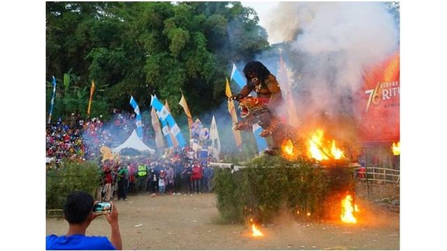 Bakar Sangkala untuk buang mara bahaya