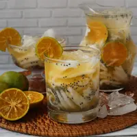 Es Jeruk Kelapa (Instagram @novita._.sari)