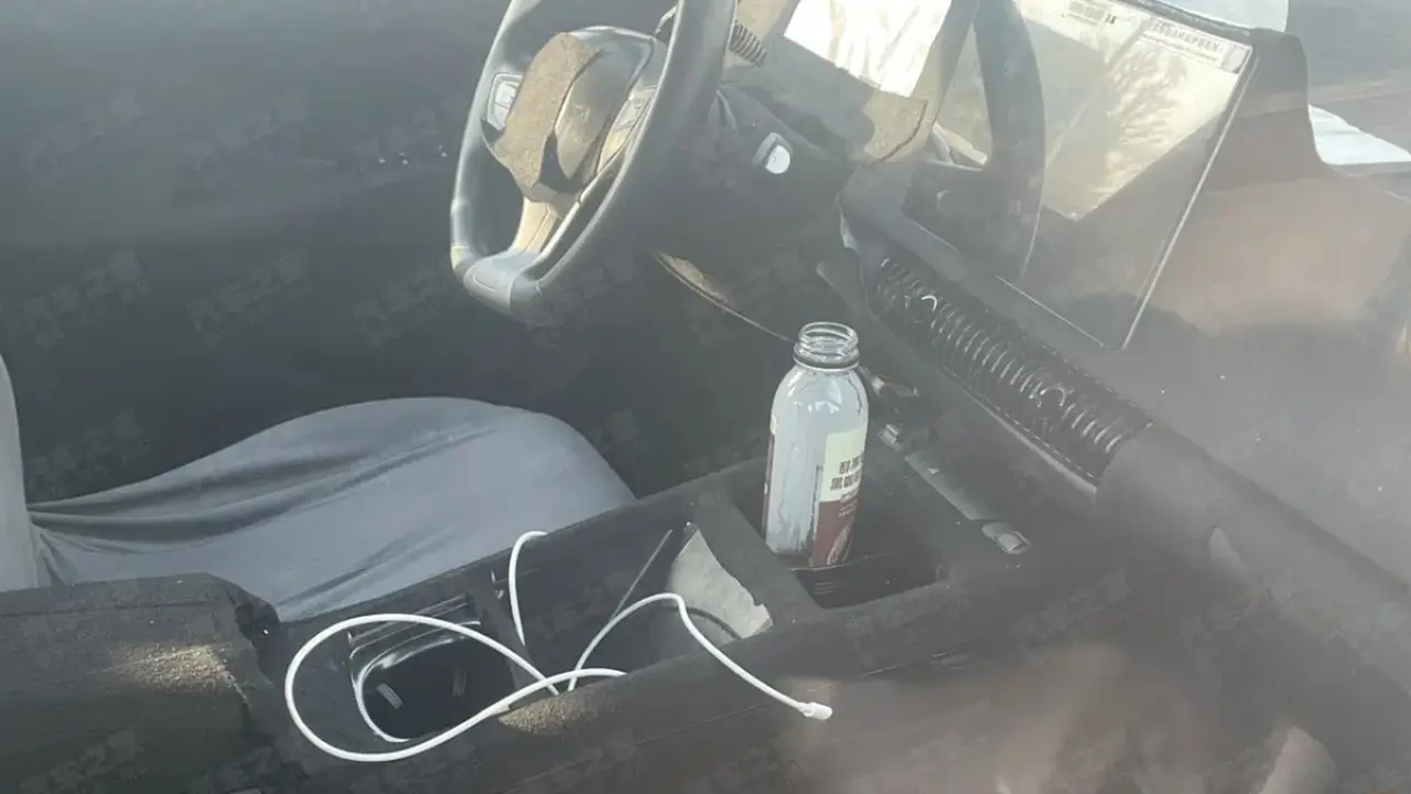 Bocoran Interior BYD Dolphin G Terungkap (ArenaEV)