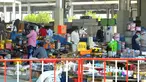 Pasar Jumat di Kegubernuran Farwaniya, Kuwait (10/9/2020). Pasar Jumat, salah satu pasar tertua di Kuwait, pada Kamis (10/9) dibuka kembali setelah tutup selama berbulan-bulan di tengah penyebaran pandemi COVID-19. (Xinhua/Asad)