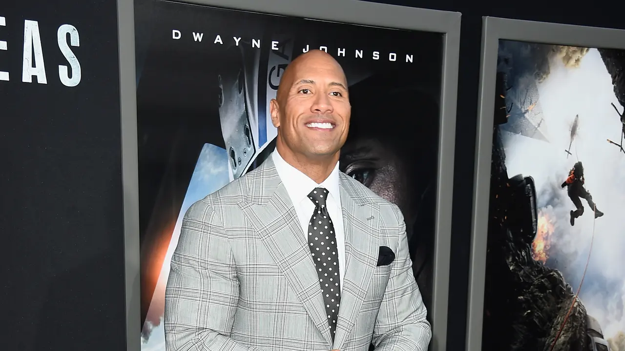 [Bintang] Dwayne Johnson