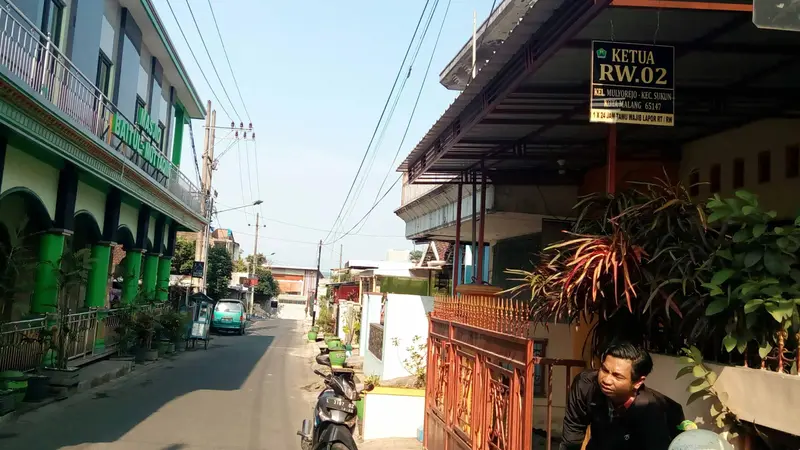 Hukuman Pelaku Asusila di Kota Malang dari Denda Bayar Bata sampai Uang Sejuta