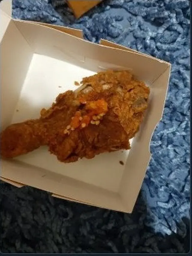 9 Potret Makanan Digeprek Ini Kelewat Absurd, Enggak Habis Pikir