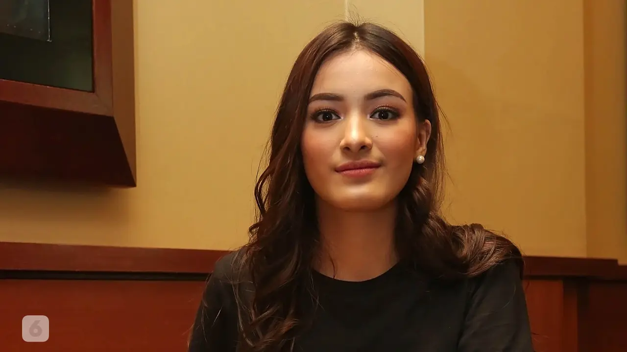 [Bintang] Mawar Eva De Jongh
