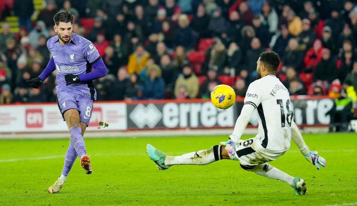 Gol! Sheffield United 0-2 Liverpool. (AP Photo/Jon Super)