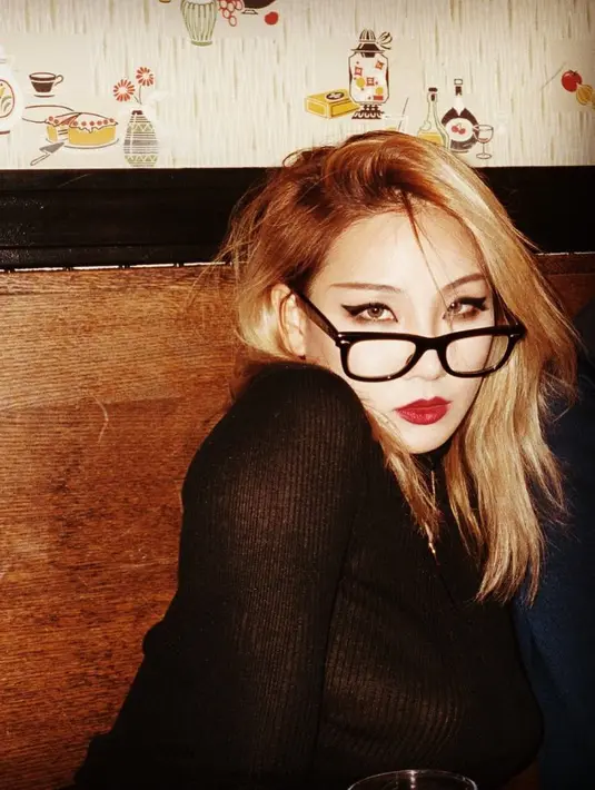 "Sekarang banyak orang hebat yang bisa mewakili YG Entertainment. Seperti yang kamu lihat. Aku mencintaimu selamanya. Terima kasih untuk dukungannya," balas CL. (Foto: instagram.com/chaelincl)