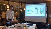 Chief Personal Banking Officer Hana Bank, Stefan Lukito, menyampaikan materi pada acara Media Gathering.