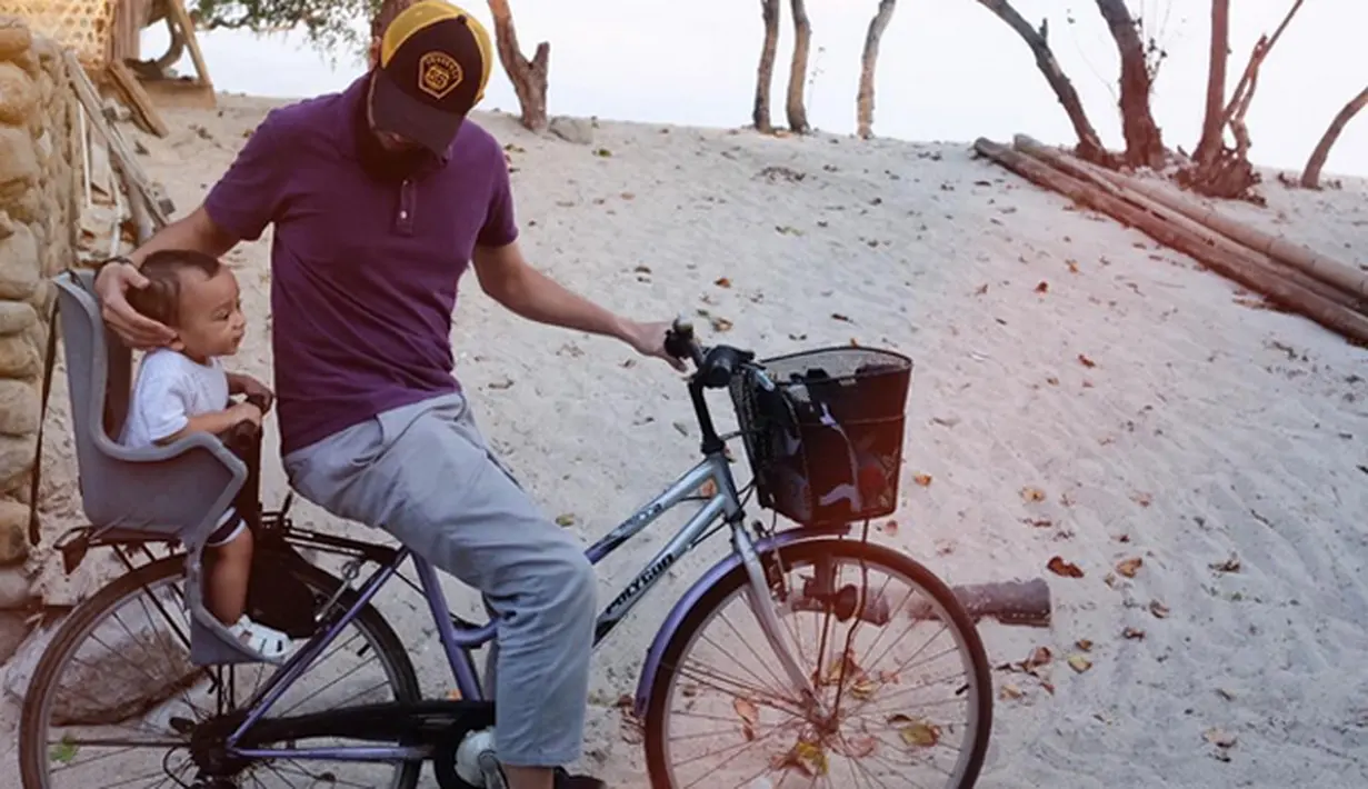 Saatnya 'quality time' ayah dan anak! (via Instagram)