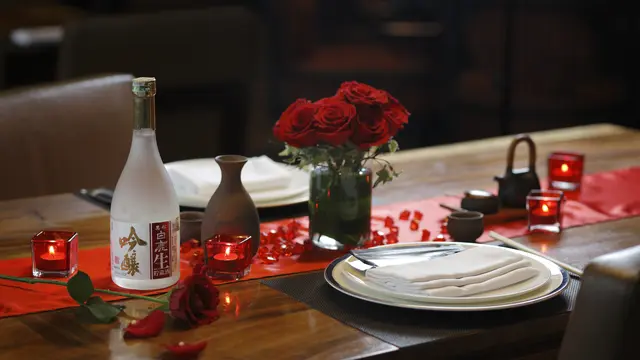 Nikmati Makan Malam Romantis di Hotel Ini