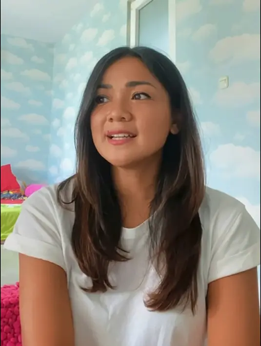 Nirina Zubir (Instagram/nirinazubir_)