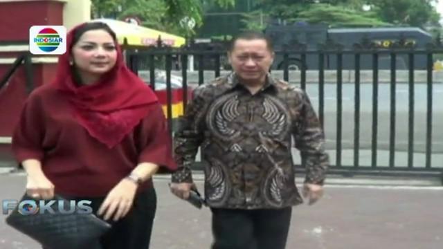 Kantor PPP Djan Faridz, Minggu dinihari tadi diserang sekelompok orang tak dikenal.