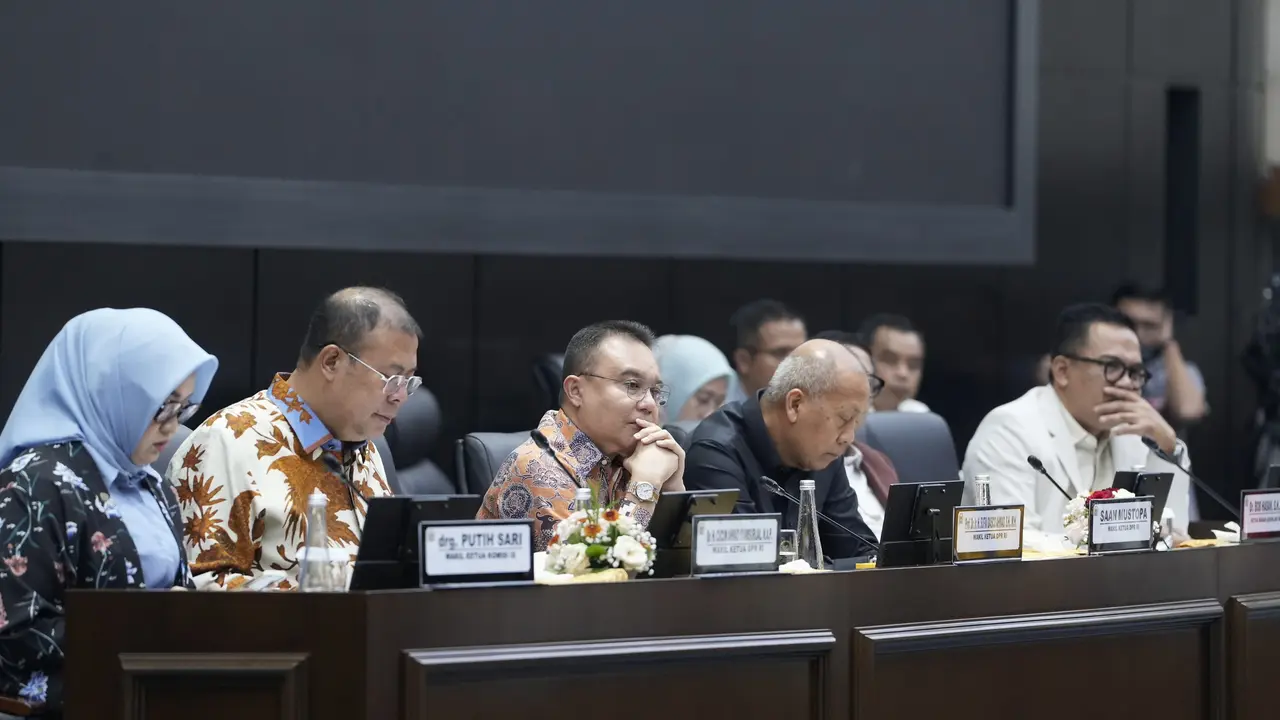 Wakil Ketua DPR Sufmi Dasco Ahmad menerima perwakilan serikat pekerja dan serikat buruh di Kompleks Parlemen, Senayan, Jakarta, Kamis (13/8) (Istimewa)