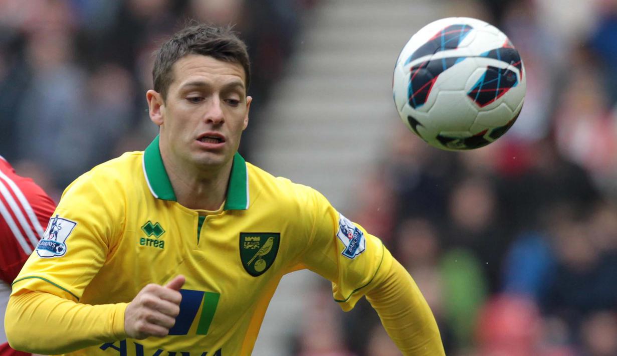 Gelandang Norwich City, Wes Hoolahan mengoleksi 7 assists bersama timnya hingga pekan ke-25 Liga Premier Inggris. (AFP/Lindsey Parnaby)