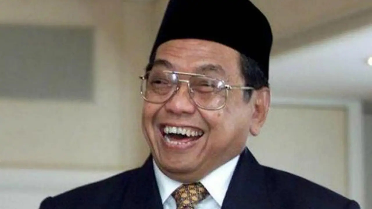Bicara tentang kelakar Gus Dur tentunya banyak yang masih terkenang di ingatan masyarakat.