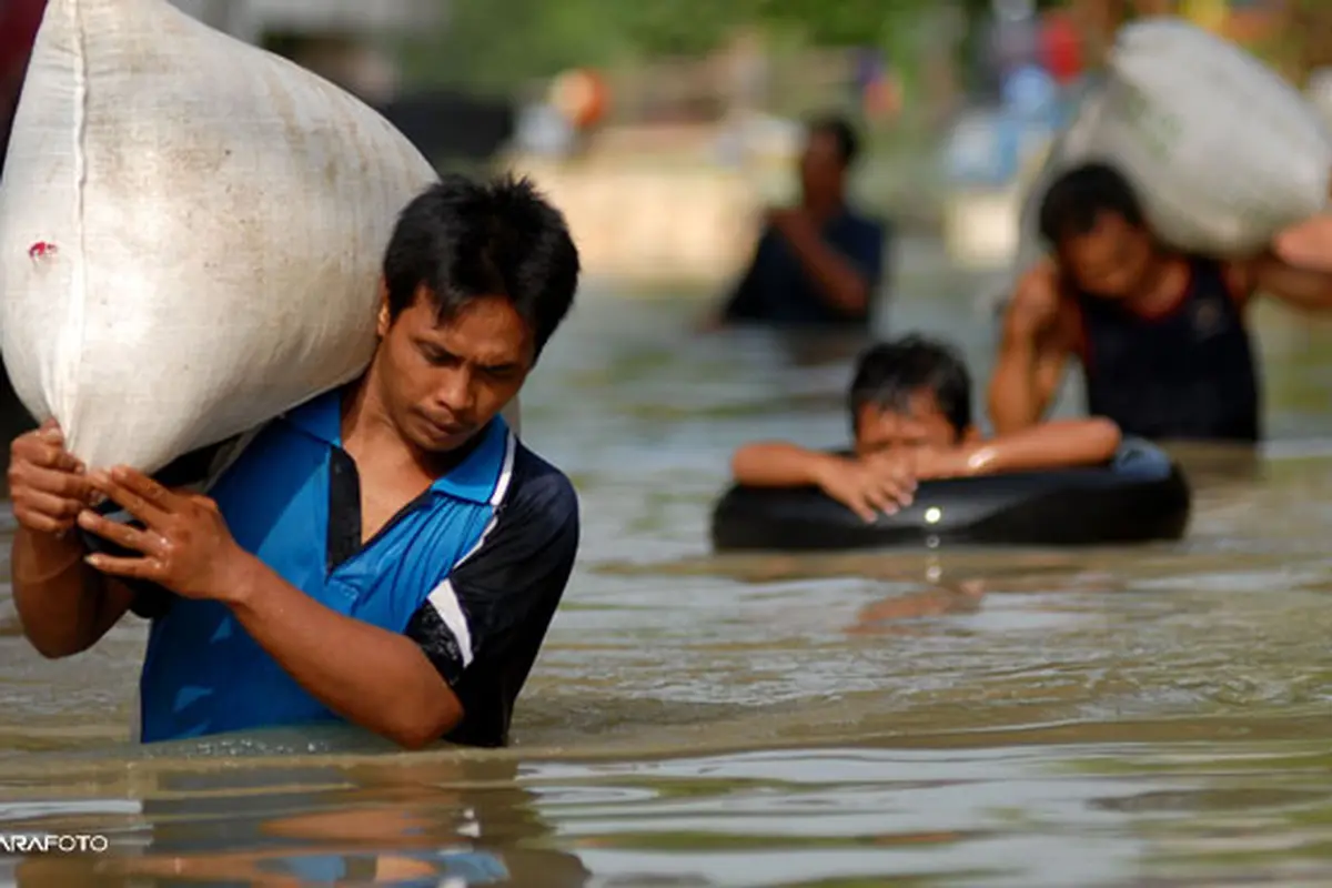banjir-iker-140115b.jpg