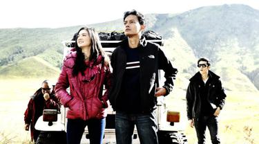 10 Kutipan Inspiratif Dari Film 5cm Lifestyle Fimela Com