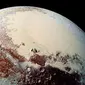 Visual tentang eksistensi bukit pasir di Pluto (NASA)