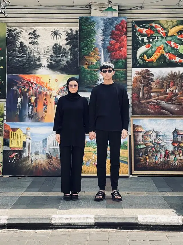 10 Potret Gaya Kompak Dinda Hauw dan Rey Mbayang, Selalu Gunakan Pakaian Couple