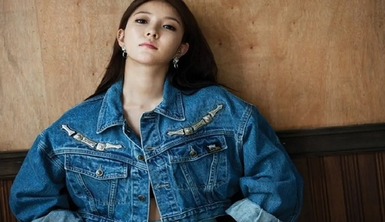 Di usia yang sudah menginjak 29 tahun. BoA justru terlihat makin muda. Ia selalu tampil natural,fresh, tanpa makeup yang terlalu bertumpuk atau tebal. (Soompi/Bintang.com)