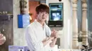 Yoo Yeon Suk pernah berperan jadi chef saat ia bermain dalam drama Warm and Cozy. (Foto: cmoney.tw)