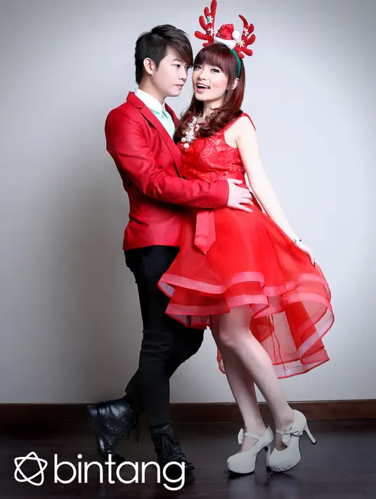 Kesibukannya di Cherrybelle, Anggel masih menyempatkan waktu khusus untuk menghias dan membuat kado natal. (Febio Hernanto/Bintang.com)