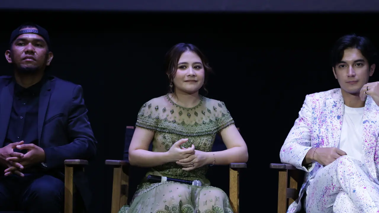 [Fimela] Prilly Latuconsina