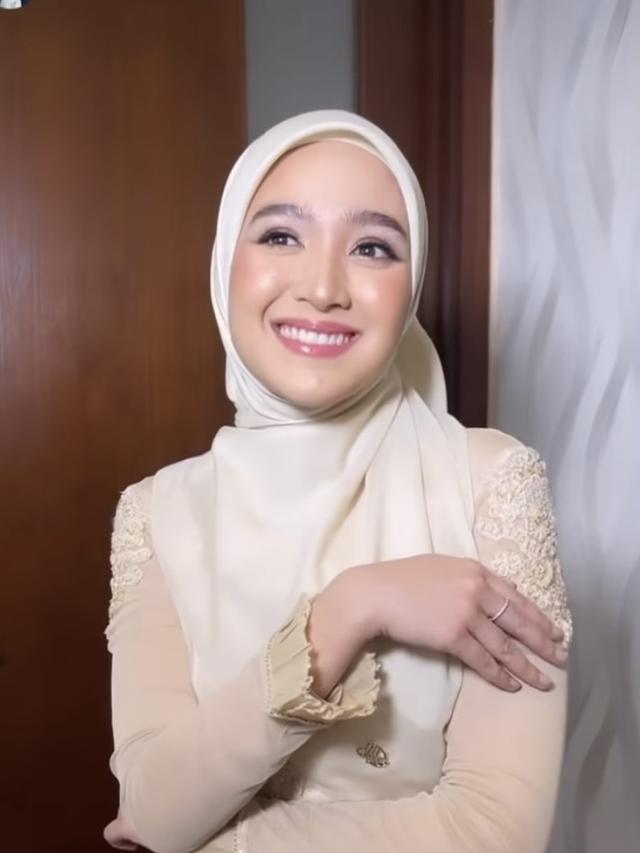 8 Inspirasi Kebaya Hijab ala Cut Syifa di Acara Pernikahan Sang Kakak