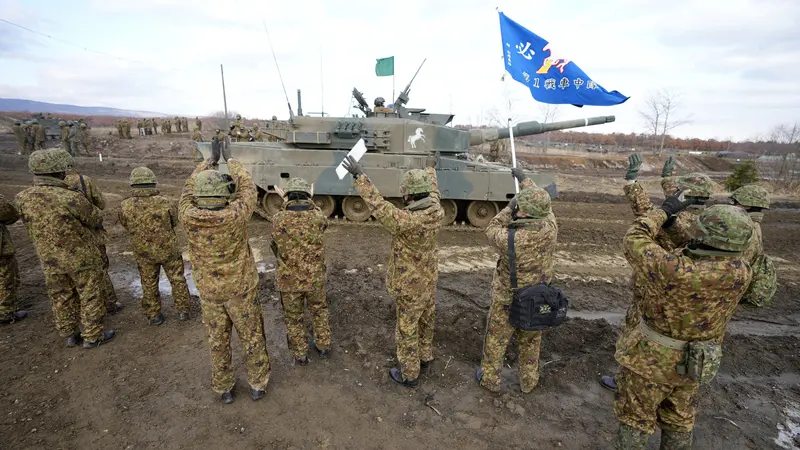 FOTO: Militer Jepang Gelar Latihan di Pulau Hokkaido