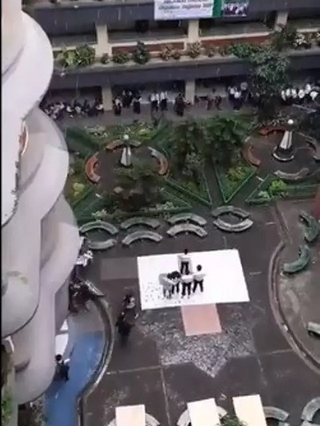 video viral panitia ospek payungi maba