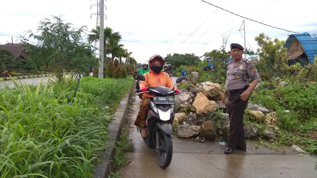 Blokir Jalan
