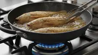7 Cara agar Ikan Tidak Menempel di Wajan saat Digoreng, Hasilnya Utuh dan Renyah