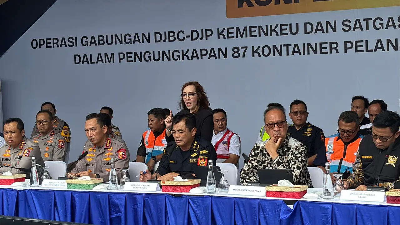 Dirjen Bea Cukai, Djaka Budi Utama