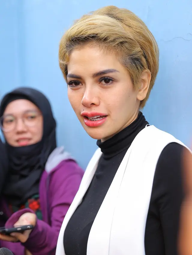 [Bintang] Nikita Mirzani