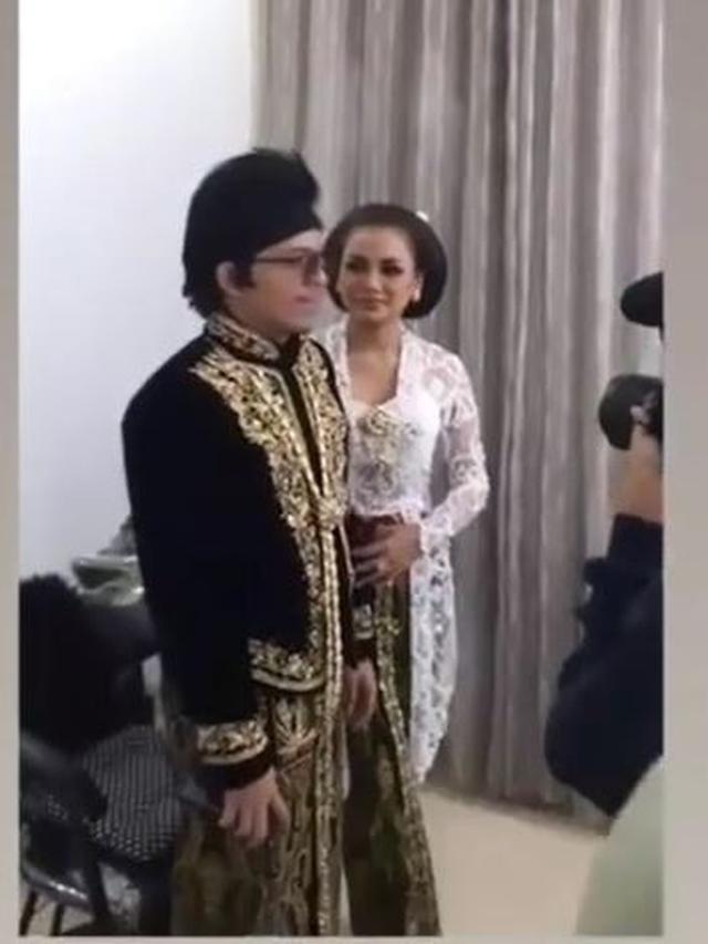 5 Pemotretan Atta Halilintar dan Aurel Hermansyah Pakai Busana Adat Jawa, Serasi