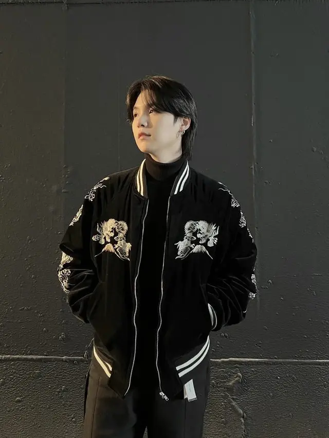 Suga BTS/dok. BTS_TWT