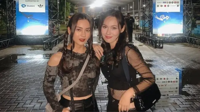 Potret Cantik Ersya Aurelia saat Nonton Konser NIKI Buzz World Tour (credit: instagram/ersyaurel)