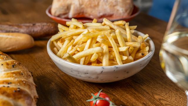 Suka Work From Coffee Shop? Ini Jumlah Kalori dari Snack yang Menemani Secangkir Kopimu (6)