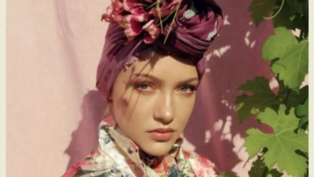 Peluncuran Koleksi Spring Paris Terbaru dengan Artist Designer Lokal