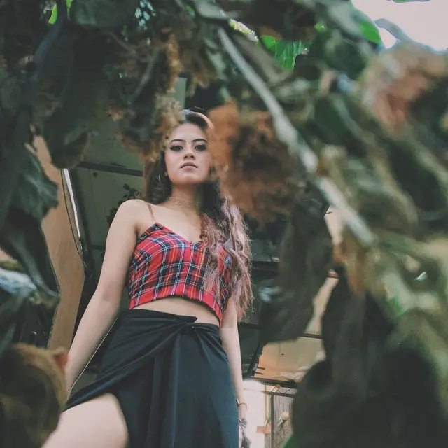 6 Potret Putri Sagita, Pelantun Lagu 'Gara-Gara Mas Al'