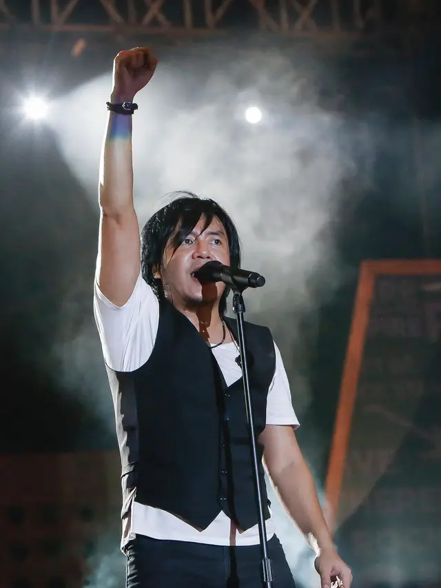 Ari Lasso.