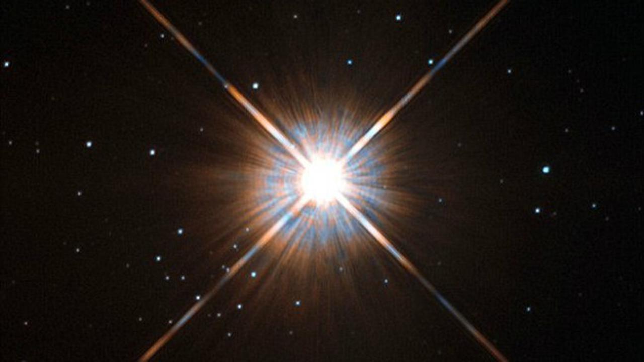 Proxima Centauri (1)