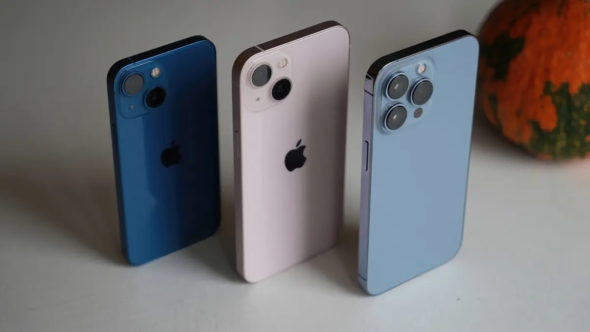 iPhone 13 Pro Max dengan desain elegan