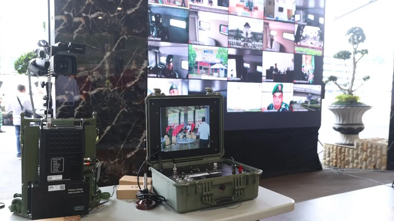 TNI AD Dapat Penambahan Baru Alat Perhubungan Canggih