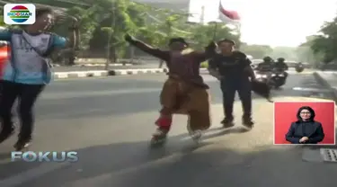 Tri Rismaharini pun merasa senang atas perjuangan yang ditempuh oleh Mbah Pri hingga sampai di Surabaya.