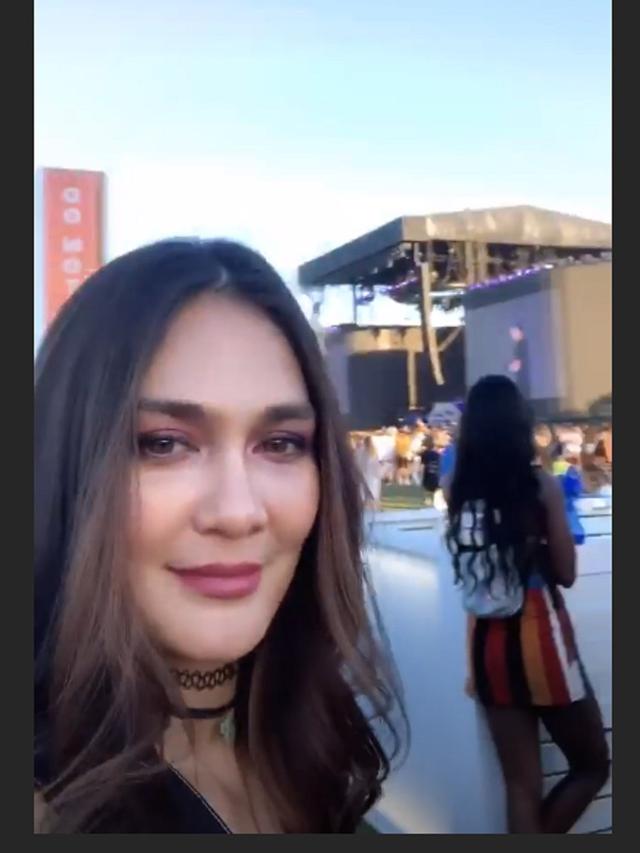 Luna Maya (Instagram/ @lunamaya)