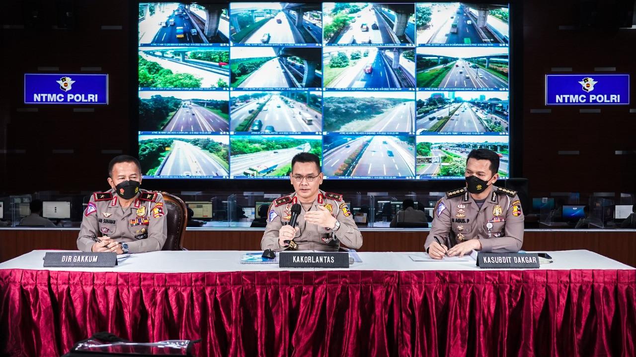 Kepala Korps Lalu Lintas Polri Irjen Firman Shantyabudi memaparkan analisa dan evaluasi implementasi ETLE di jalan tol