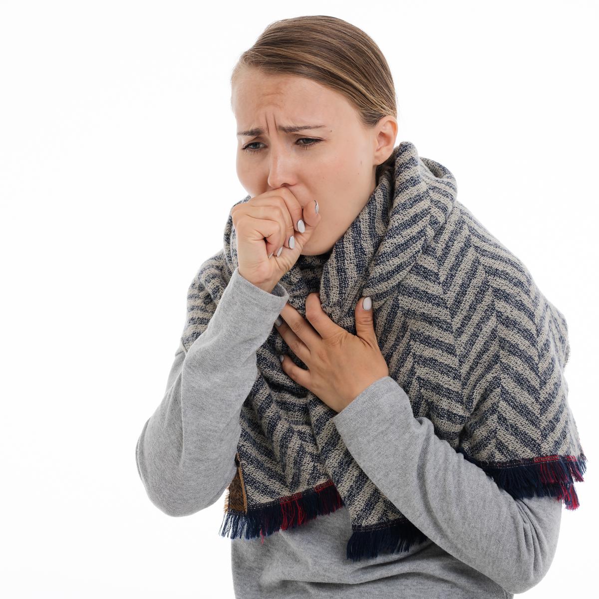 Bagaimana awal munculnya gejala sianosis pada penderita asma