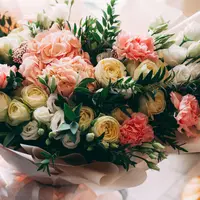 10 Rekomendasi Kado Wisuda yang Berkesan dan Bermanfaat