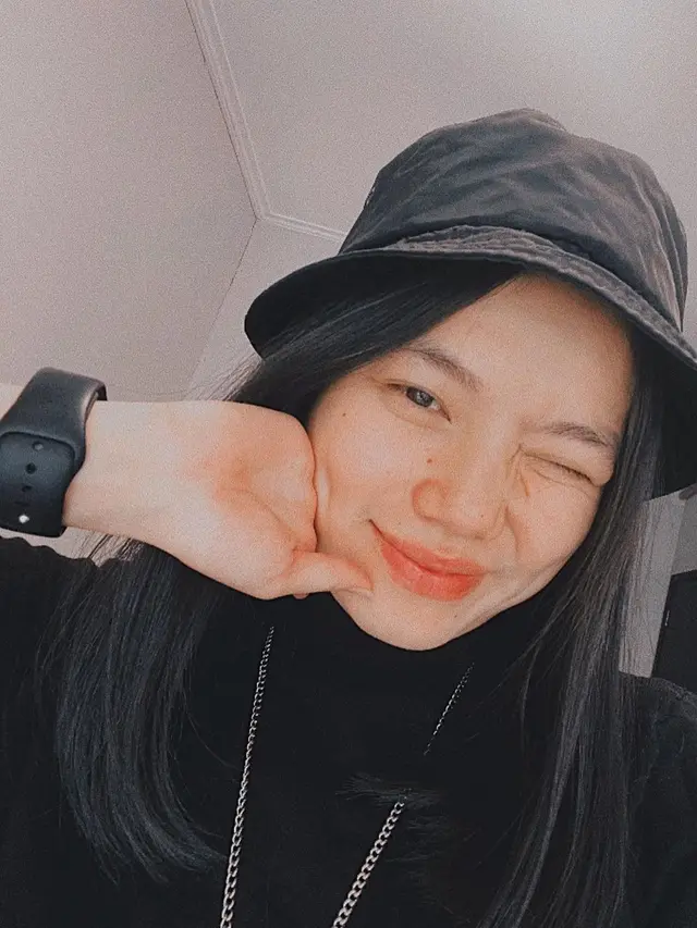 6 Potret Nana Uli Kuinra, Calon Istri Andovi da Lopez yang Jarang Tersorot